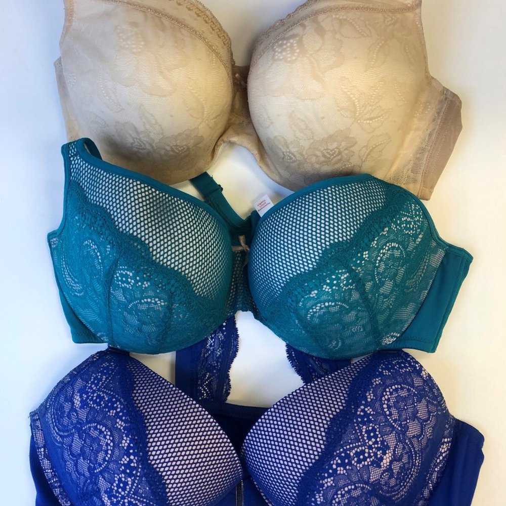 Cacique Bras 40D Lot Padded / Underwire / Lace